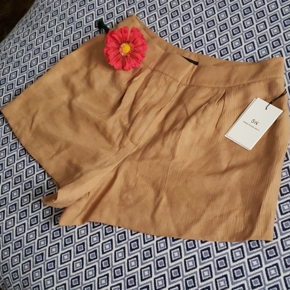 Short - Picture 2 of 4